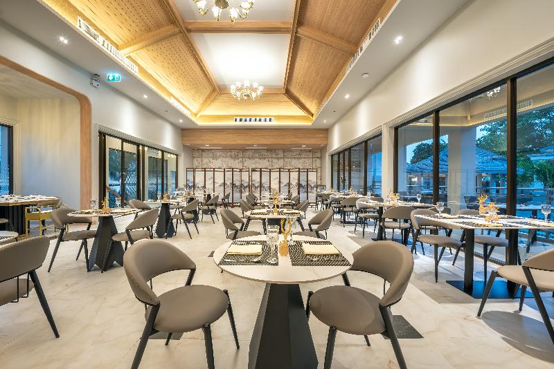 A.z.sunrise Resort And Fitness Club - Restoran