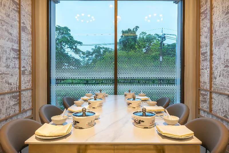 A.z.sunrise Resort And Fitness Club - Restoran
