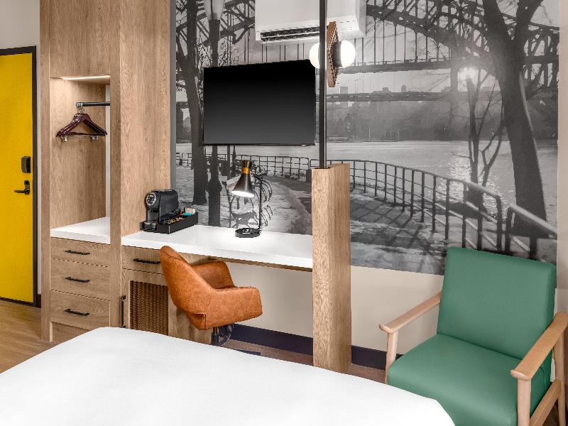 Voco Astoria, by IHG - Oda