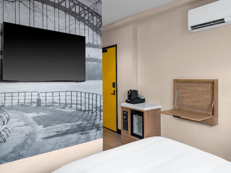 Voco Astoria, by IHG - Oda