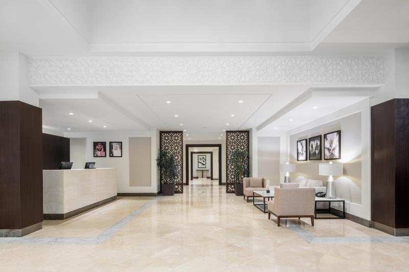 Landmark Hotels & Suites - Lobi