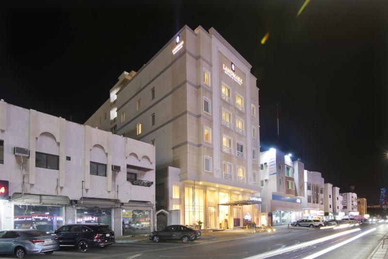 Landmark Hotels & Suites - Genel