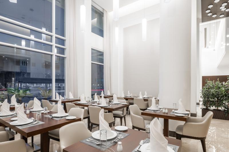 Landmark Hotels & Suites - Restoran