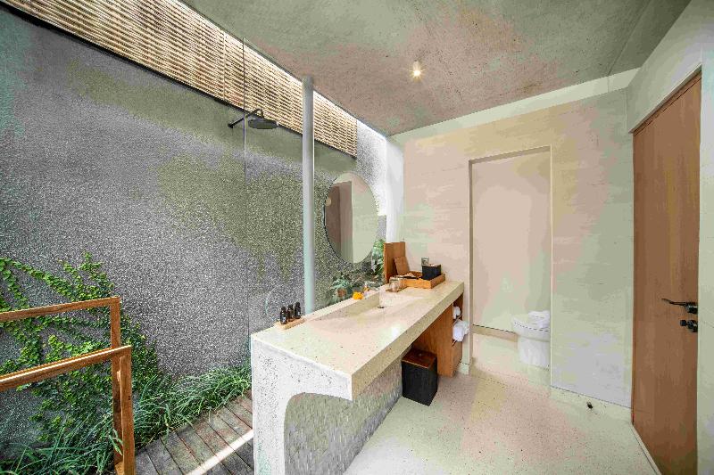 Atap Beach Resort Canggu by Ini Vie - Oda