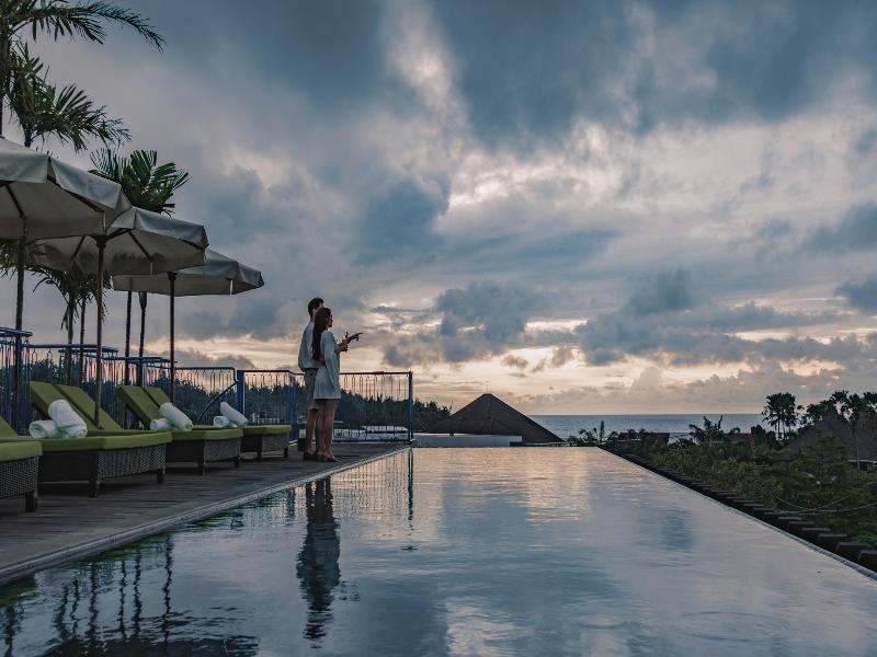 Atap Beach Resort Canggu by Ini Vie - Havuz