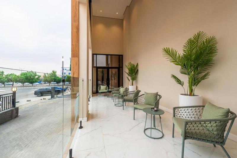 Rhenium Hotel - Genel