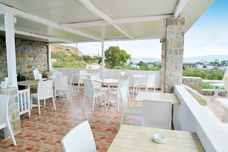 Glaronisia Hotel - Teras