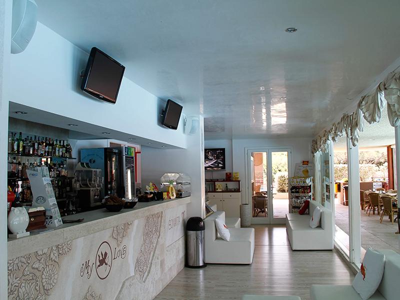 Cugnana Verde Residence - Lobi