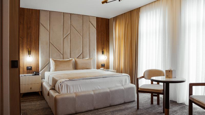 White Breeze Hotel - Oda