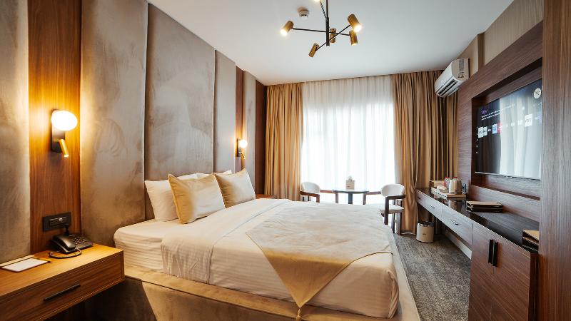 White Breeze Hotel - Oda