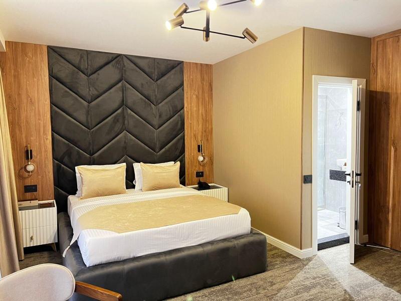 White Breeze Hotel - Oda