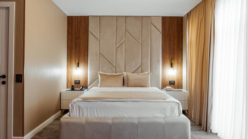 White Breeze Hotel - Oda