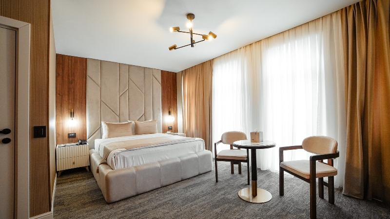 White Breeze Hotel - Oda