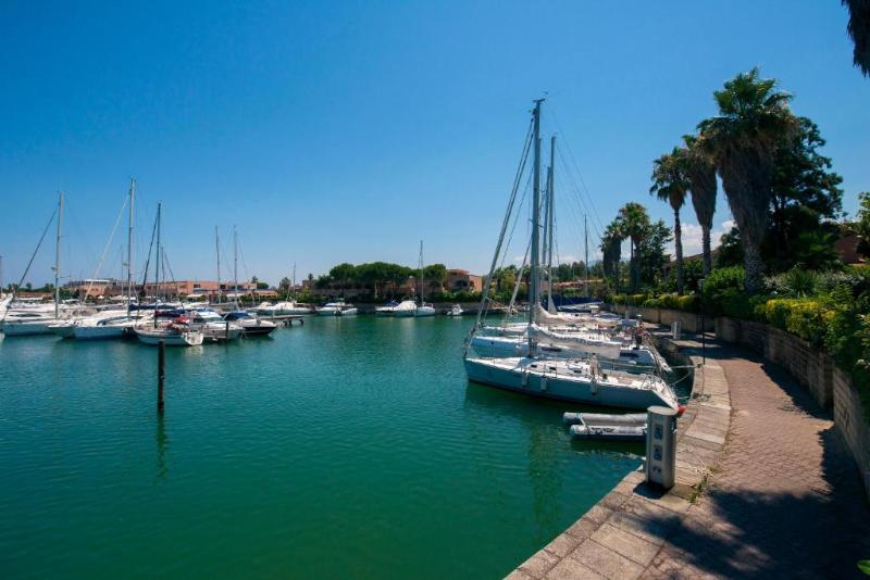 Porto Rosa - Genel