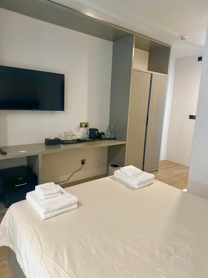Avyanna Gulhi Beach Hotel - Oda