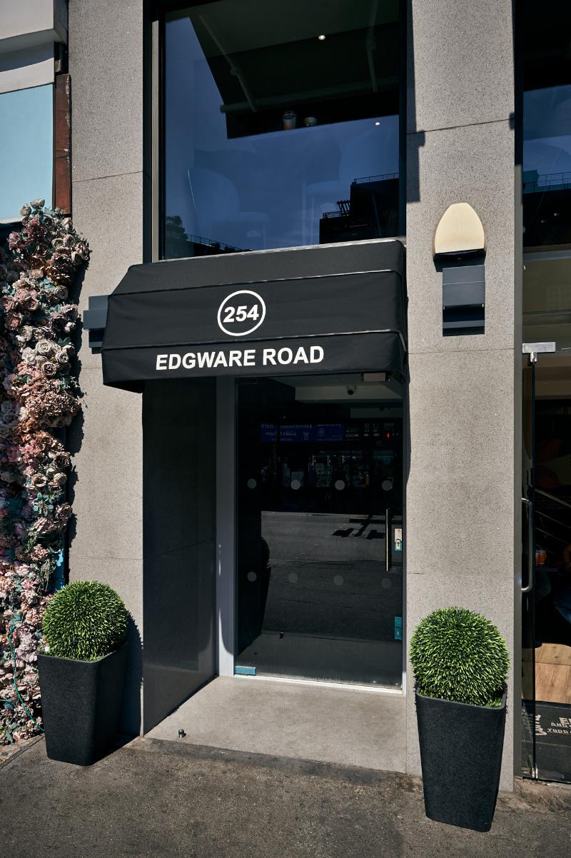 Libere London Edgware Road - Genel