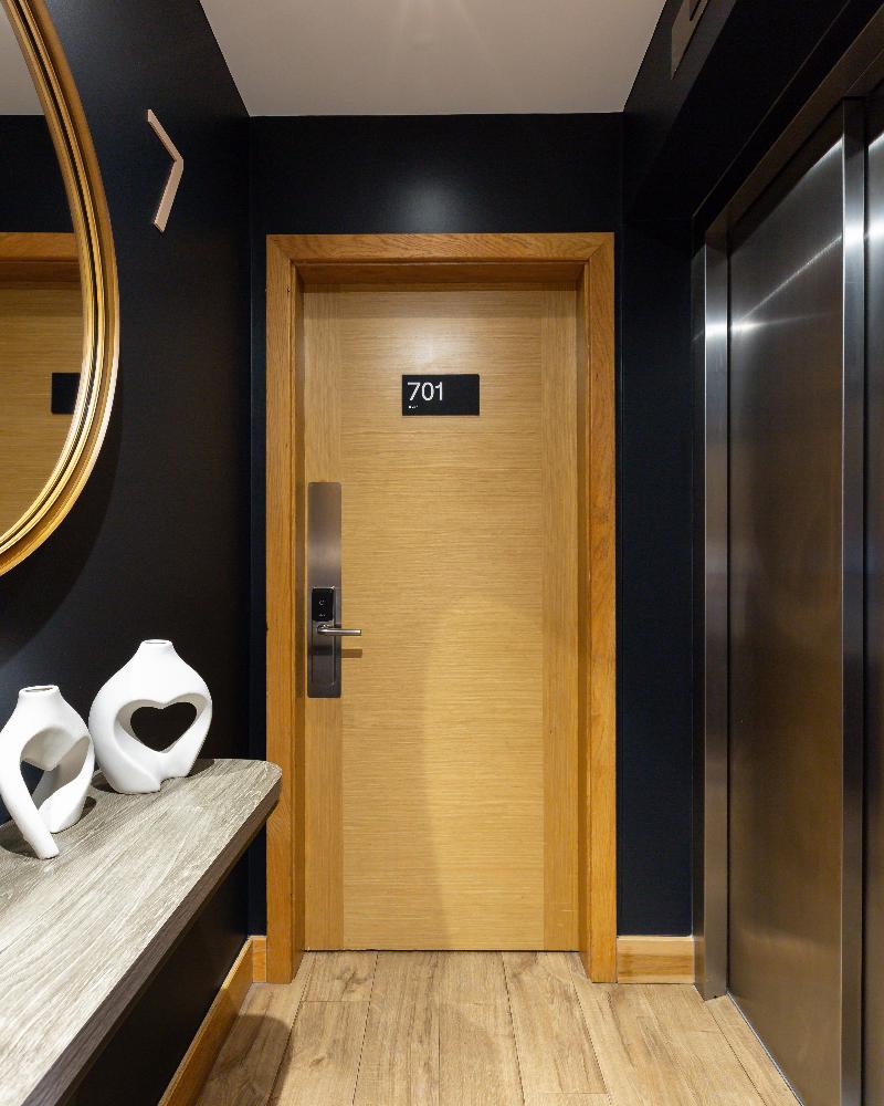 Libere London Edgware Road - Genel