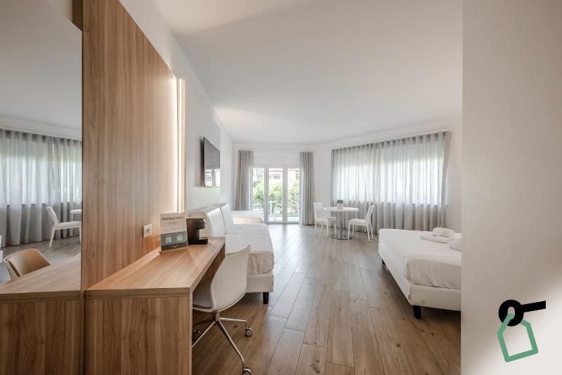 Hotiday Room Collection - Tirrenia - Oda