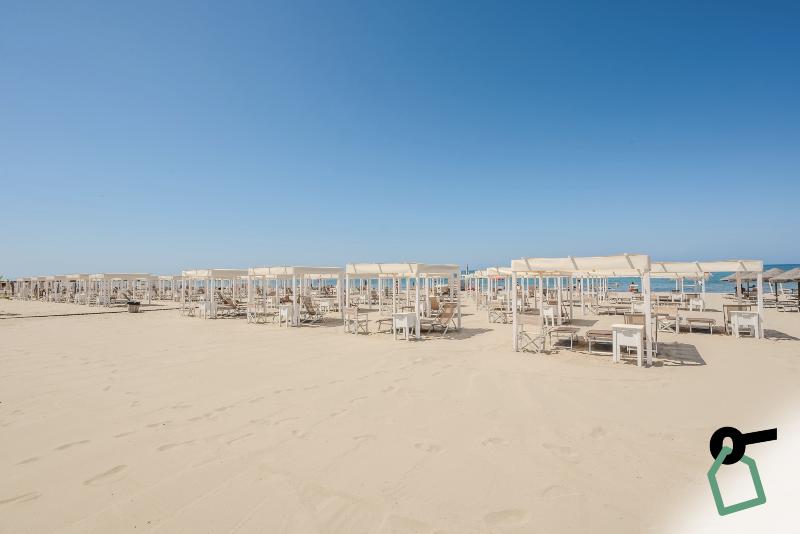 Hotiday Room Collection - Tirrenia - Plaj
