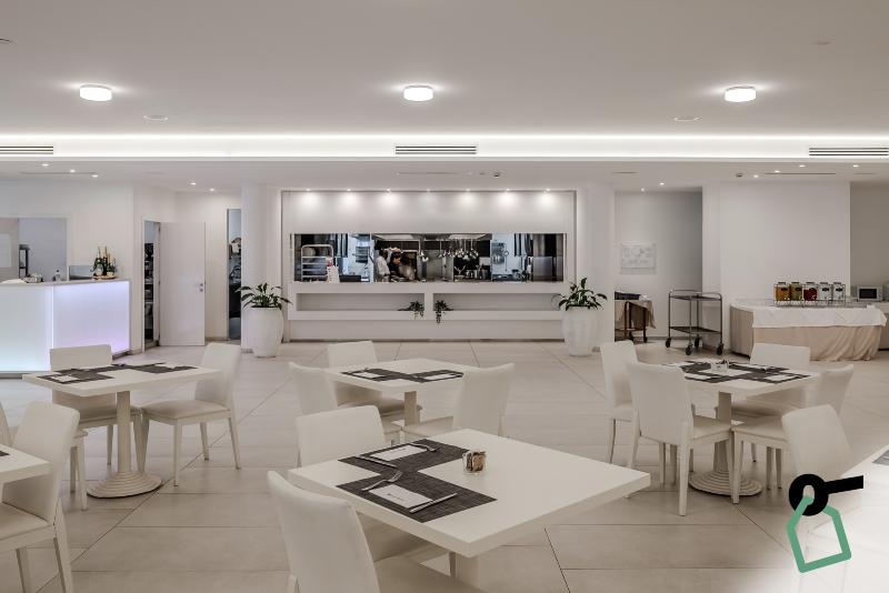 Hotiday Room Collection - Tirrenia - Restoran