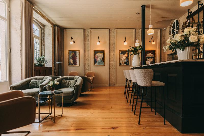 Torel Royal Court - Bar
