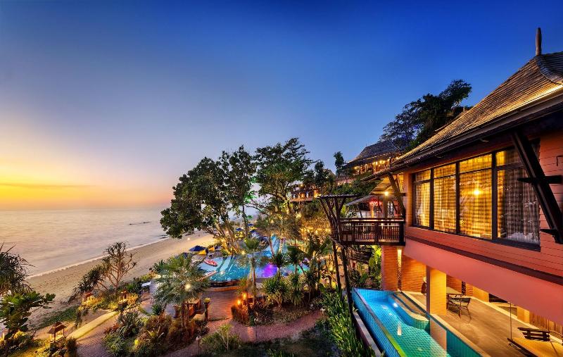 Nirvana Beach Resort - Genel