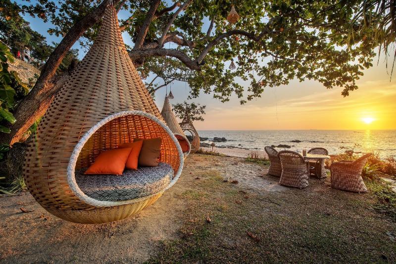 Nirvana Beach Resort - Genel