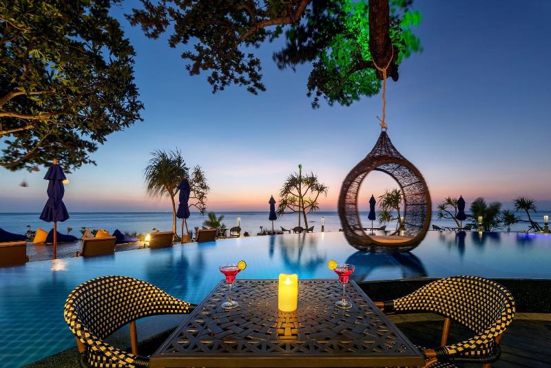 Nirvana Beach Resort - Genel