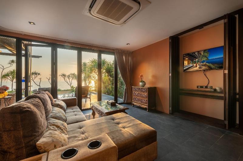 Nirvana Beach Resort - Oda