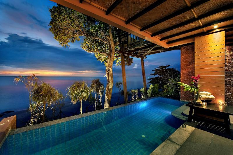 Nirvana Beach Resort - Oda