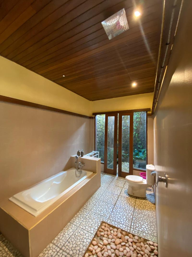 Hening Suite Ubud - Oda