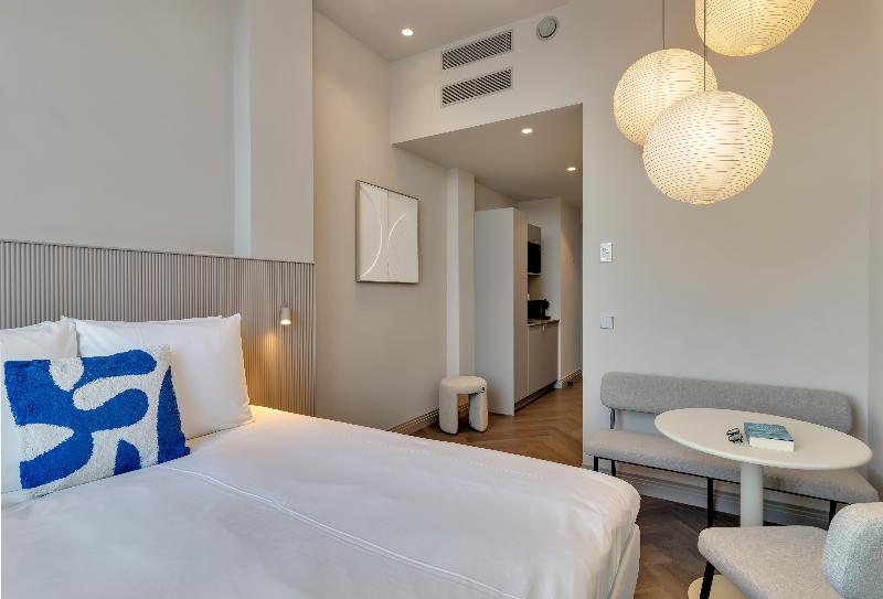Hotel Kobalt - Oda