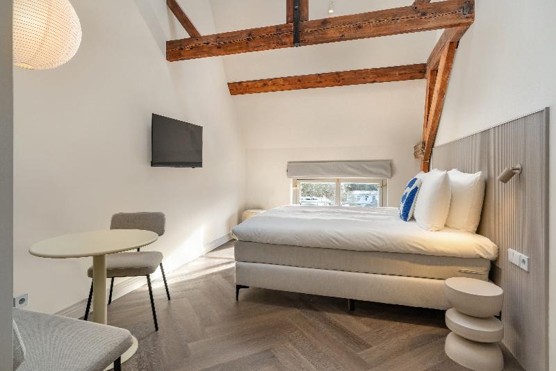 Hotel Kobalt - Oda