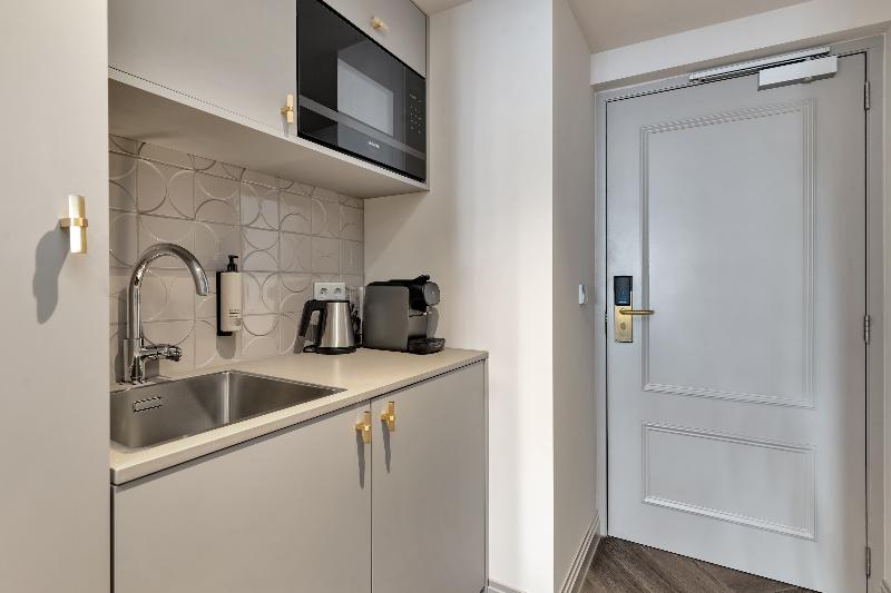 Hotel Kobalt - Oda