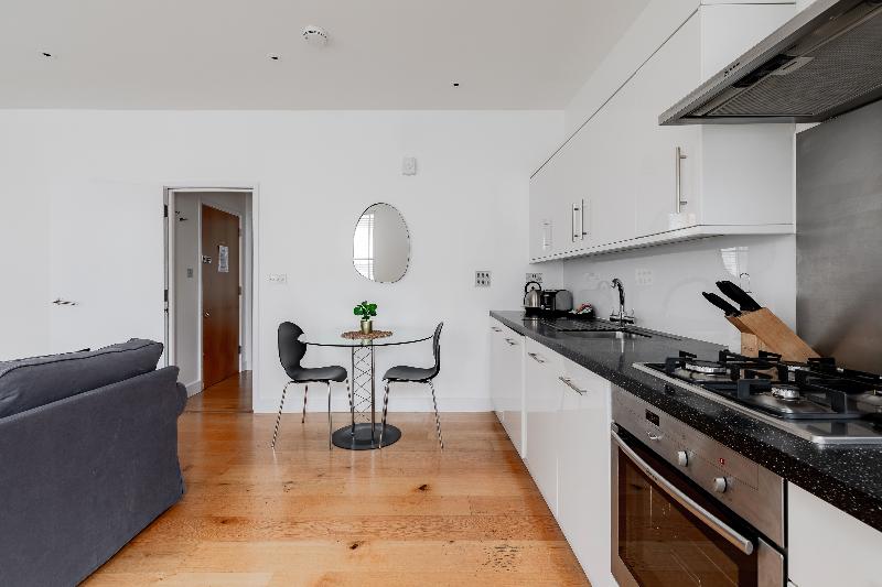Excel Apartments Ltd - Oda