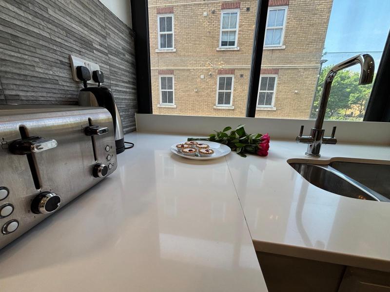 Excel Apartments Ltd - Oda