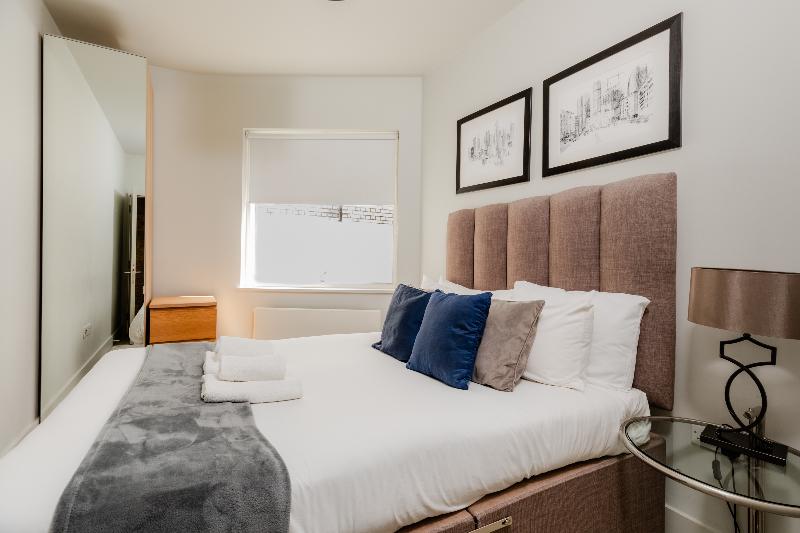 Excel Apartments Ltd - Oda