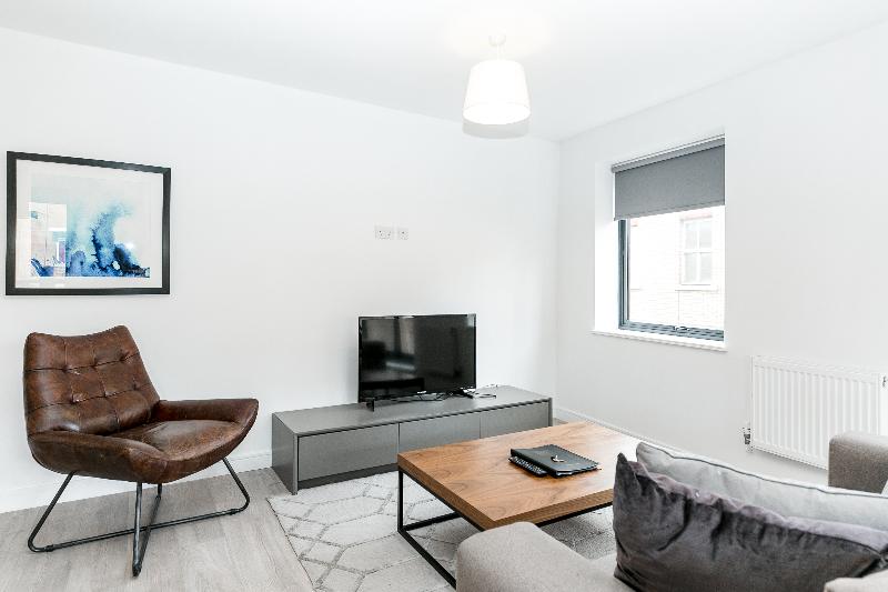 Excel Apartments Ltd - Oda