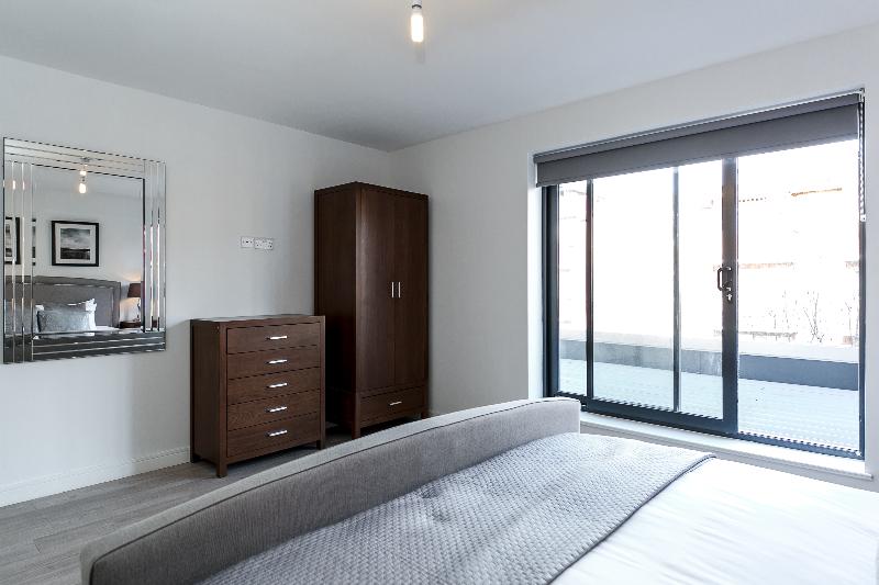 Excel Apartments Ltd - Oda