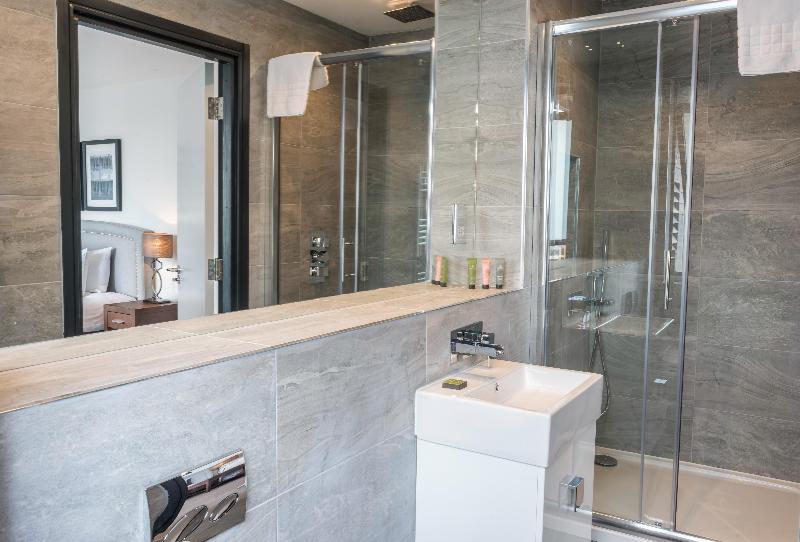 Excel Apartments Ltd - Oda
