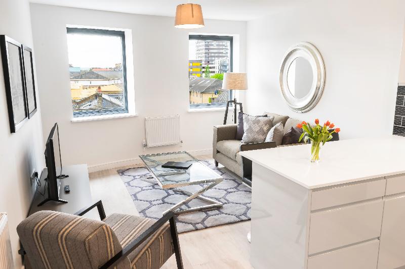 Excel Apartments Ltd - Oda