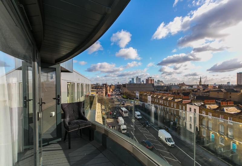 Excel Apartments Ltd - Oda