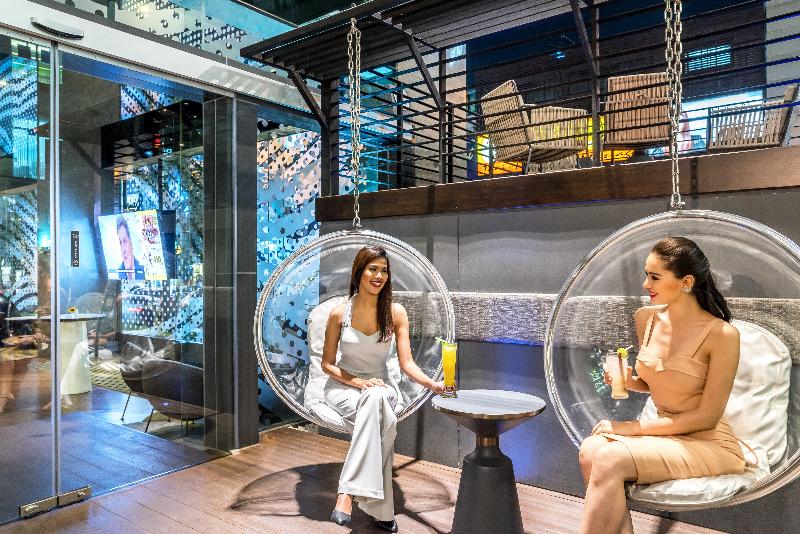 Novotel Bangkok On Siam Square - Lobi