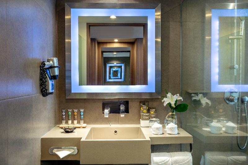 Novotel Bangkok On Siam Square - Oda