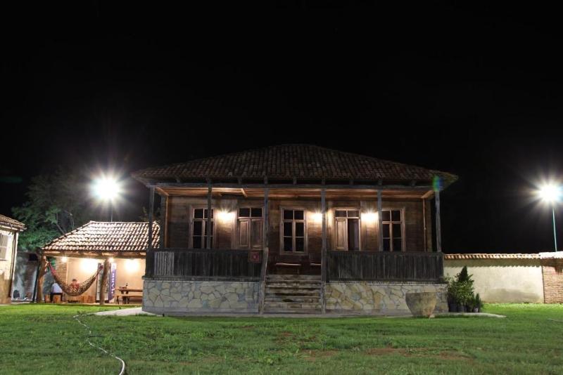 Sazano Wine Cellar - Oda