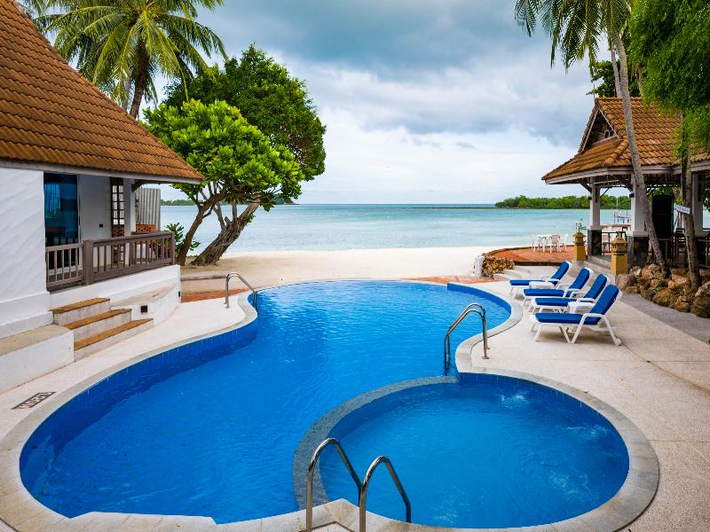 Samui Natien Beach Resort - Havuz