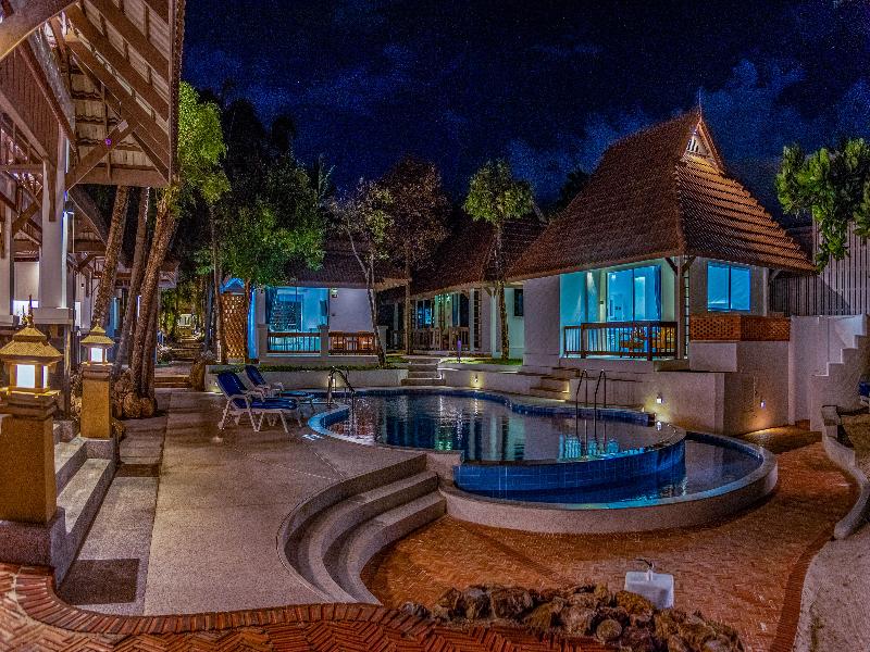 Samui Natien Beach Resort - Havuz