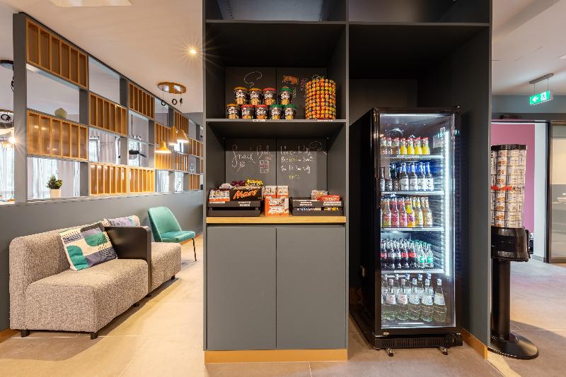 Holiday Inn - The Niu, Pax Berlin Airport, by IHG - Bar