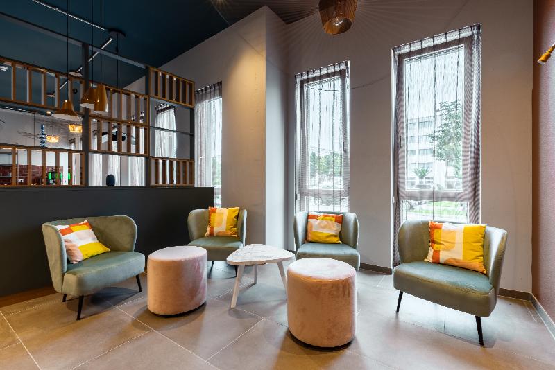 Holiday Inn - The Niu, Pax Berlin Airport, by IHG - Lobi