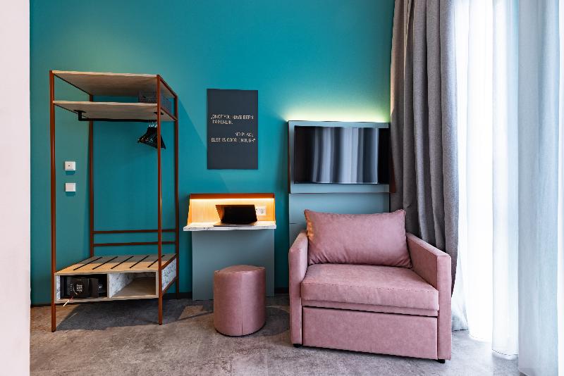 Holiday Inn - The Niu, Pax Berlin Airport, by IHG - Oda